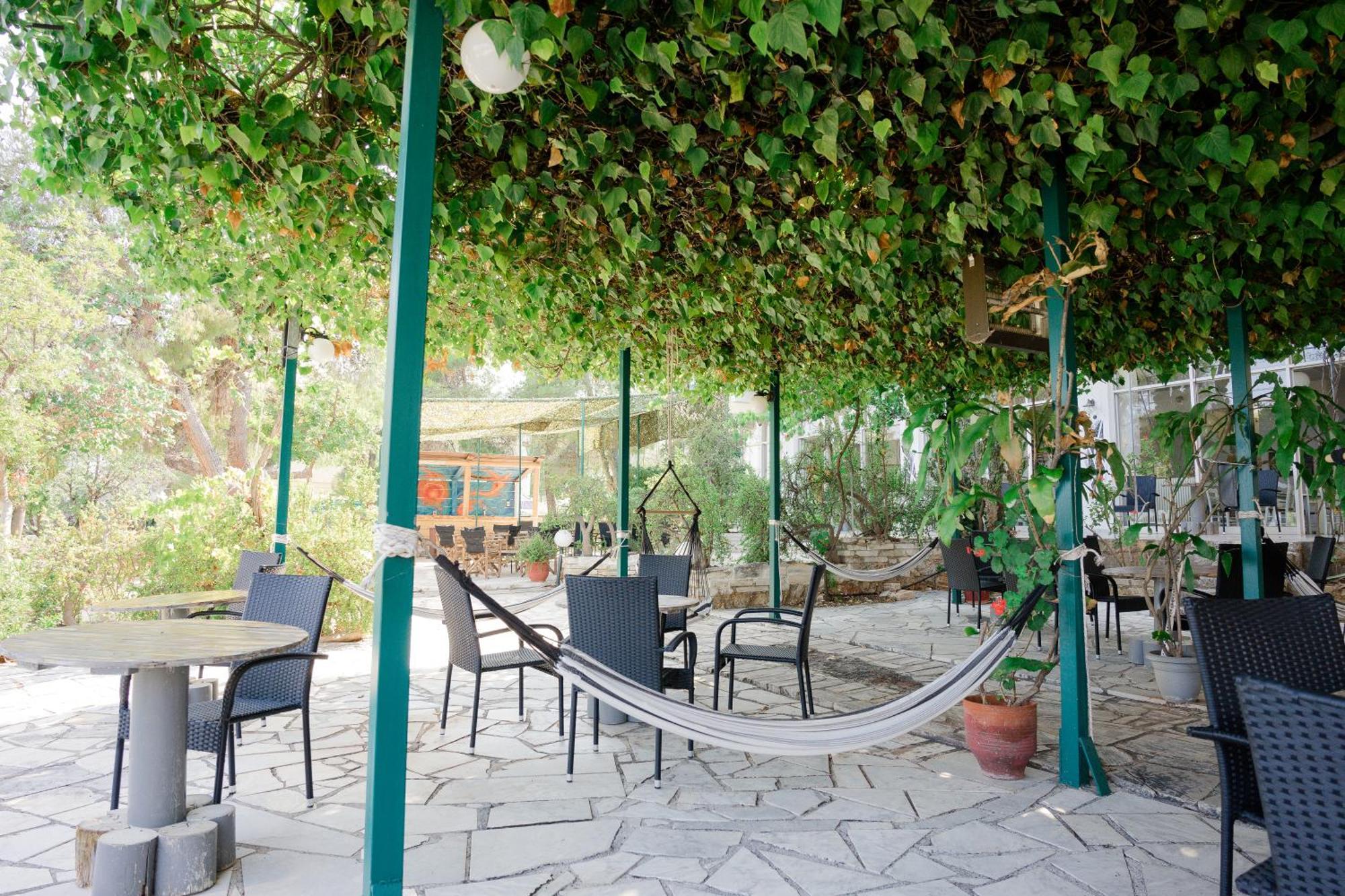 Hotel Korfos - Ξενοδοχείο Κόρφος Renovated ภายนอก รูปภาพ
