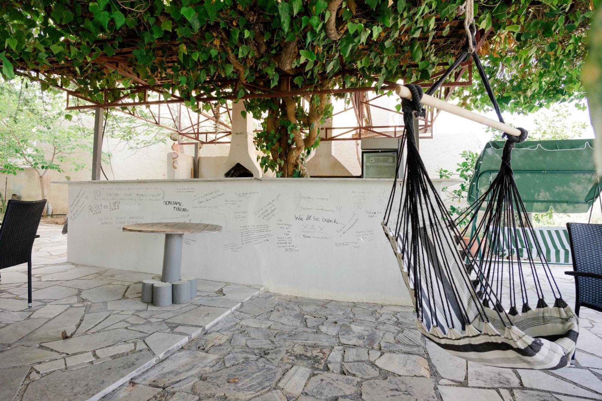 Hotel Korfos - Ξενοδοχείο Κόρφος Renovated ภายนอก รูปภาพ