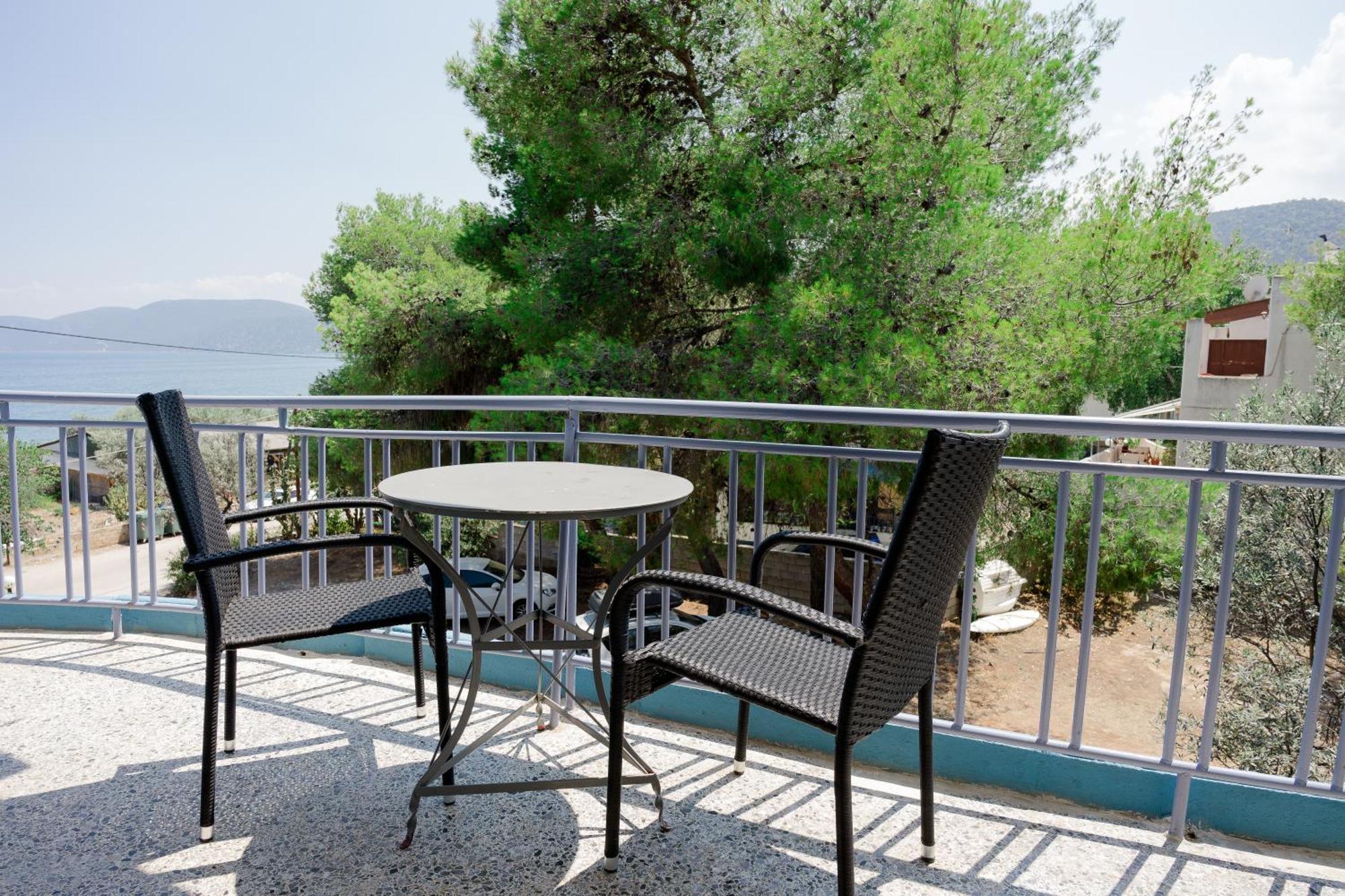 Hotel Korfos - Ξενοδοχείο Κόρφος Renovated ภายนอก รูปภาพ