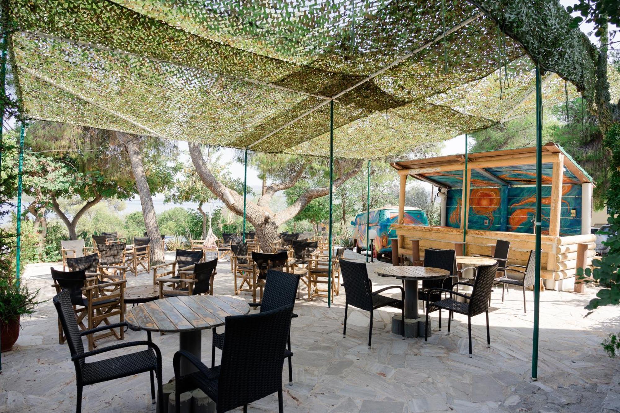 Hotel Korfos - Ξενοδοχείο Κόρφος Renovated ภายนอก รูปภาพ